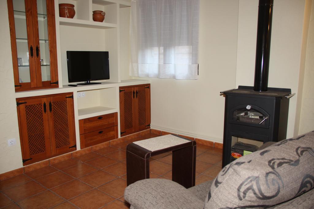 Apartamentos Rurales Gudar Gúdar Quarto foto